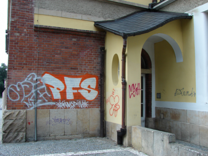 Odstranění graffity, Hradec Králové